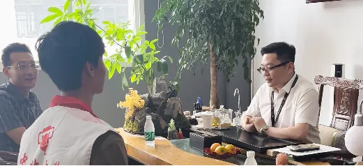 【校访】科技致敬历史——解锁红色文化新表达「揭秘π型人才成长匙」